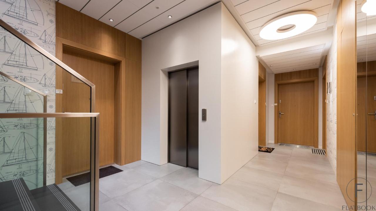 Flatbook - City Center Apartments Yacht Park Gdynia Exterior foto